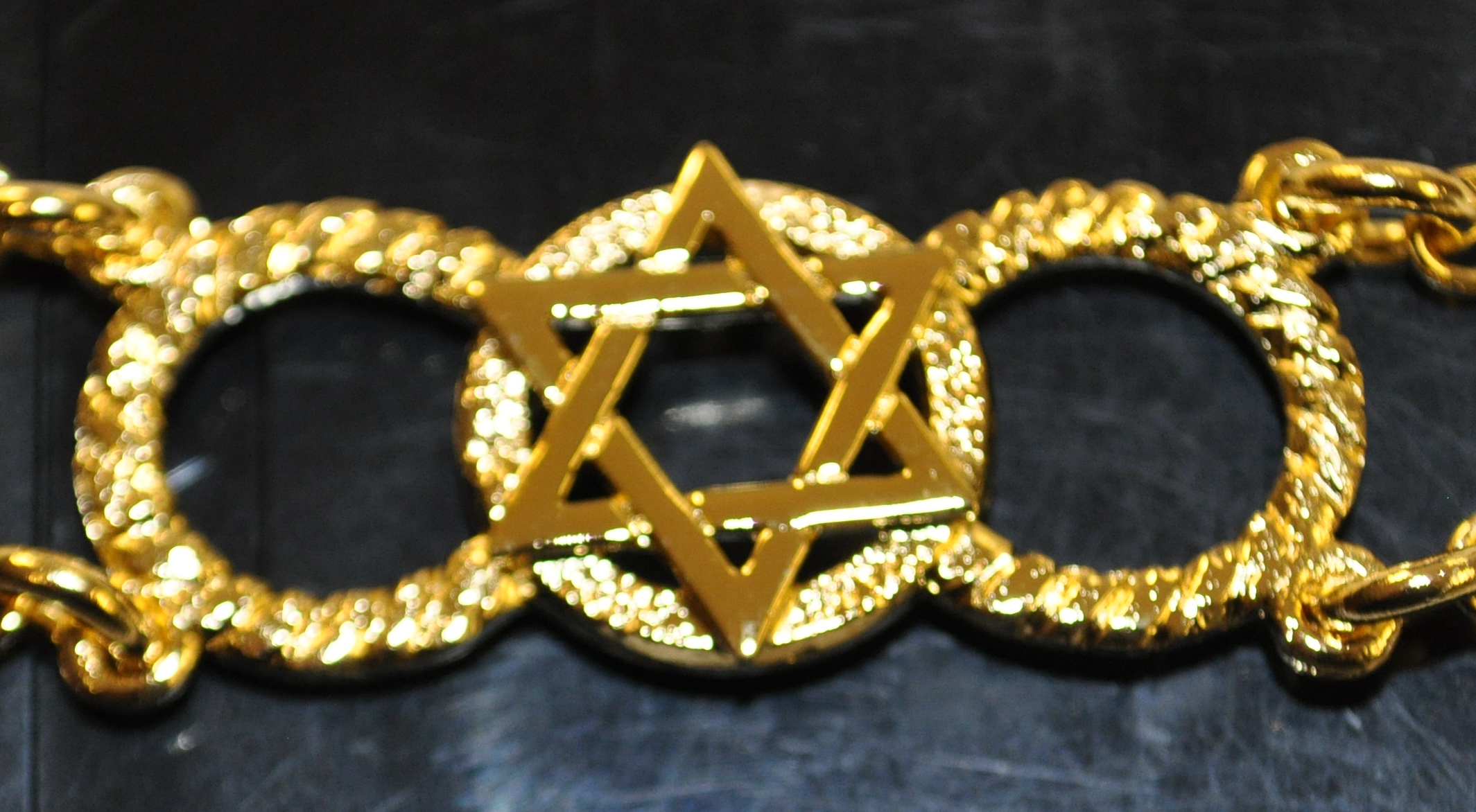 Craft Chain Metalwork - Star of David / Seal of Solomon with OOO - Gilt - Click Image to Close
